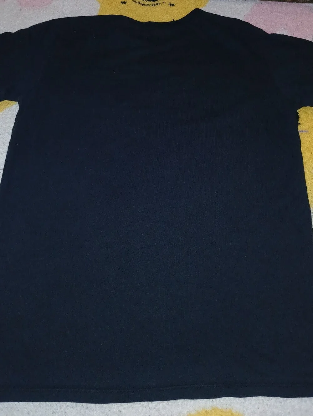 Pre-loved Teens Black Graphic Peace Symbol T‑Shirt.